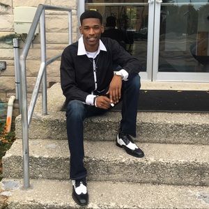 Meet your Posher, Isaiah